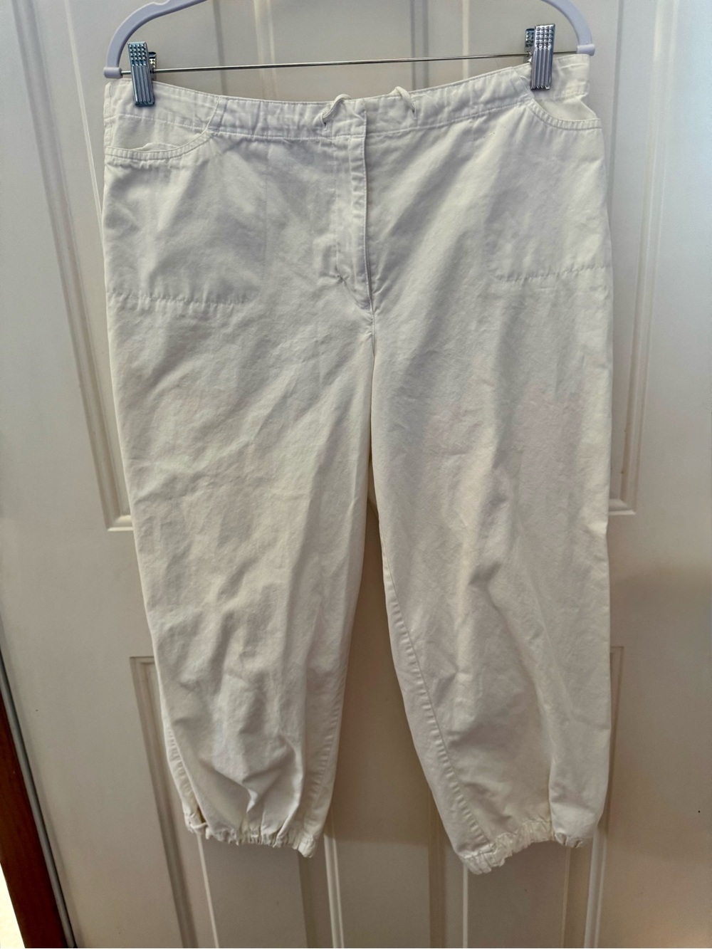 Cropped White Drawstring Capris